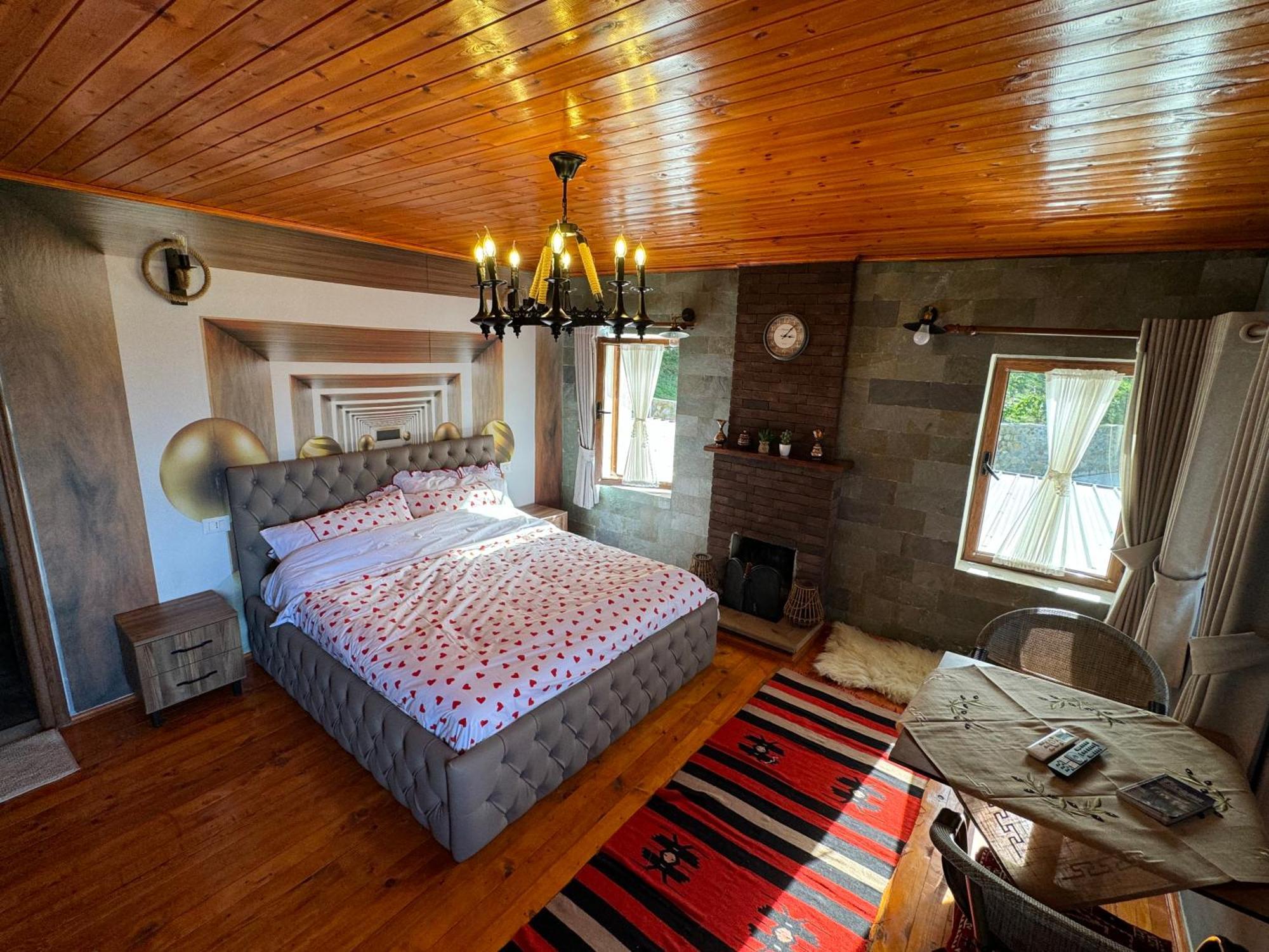 Keshtjella Xhabeqos Hotel Laknas Bagian luar foto