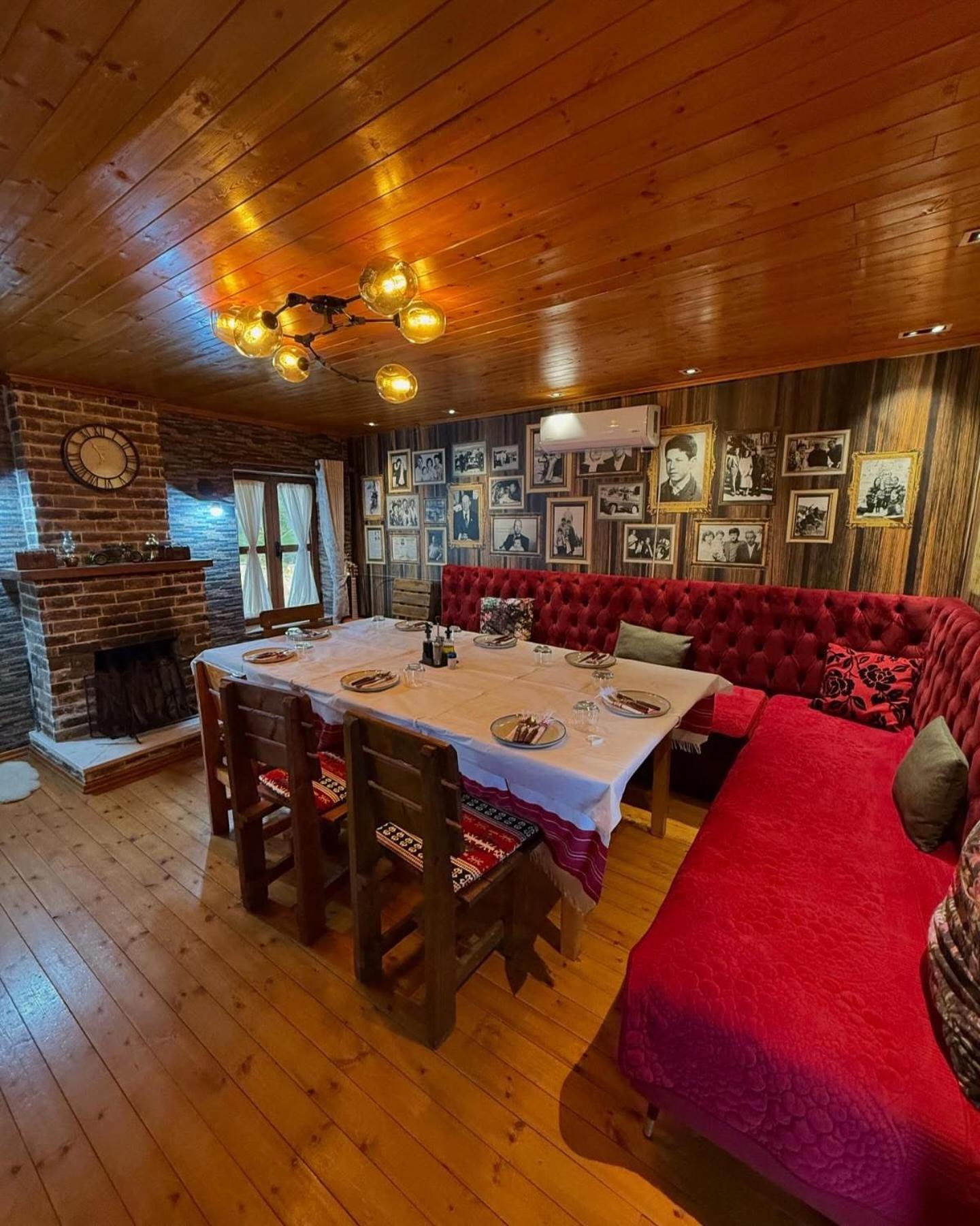 Keshtjella Xhabeqos Hotel Laknas Bagian luar foto